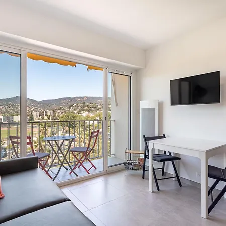 Les Horizons-8 By Interhome